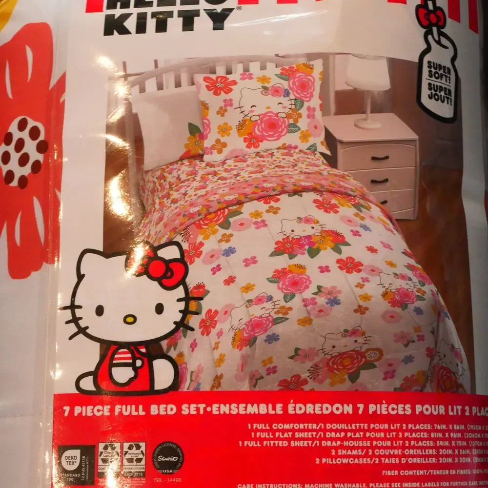 NEW Jay Franco Hello Kitty Floral Full Double Comforter Set 7 Piece Bedding Set
